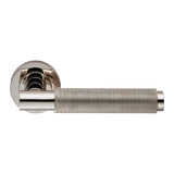 VARESE KNURLED LEVER ON ROSE